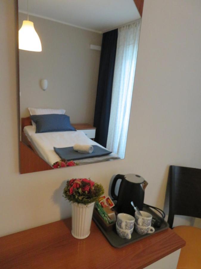 Guesthouse Ob Sotocju Budic Брежице Экстерьер фото