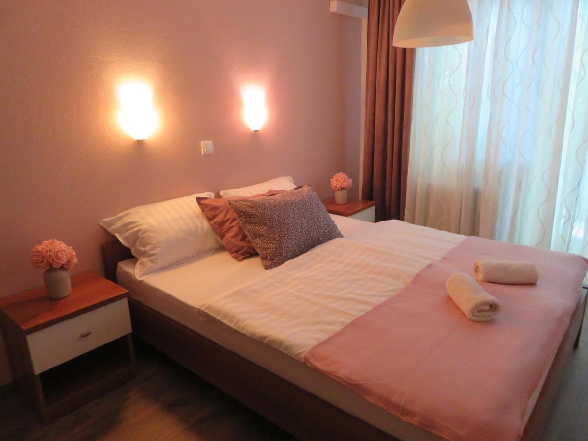 Guesthouse Ob Sotocju Budic Брежице Экстерьер фото