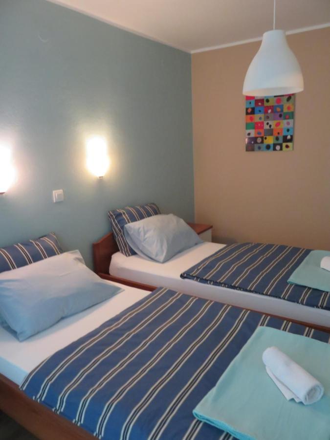 Guesthouse Ob Sotocju Budic Брежице Экстерьер фото
